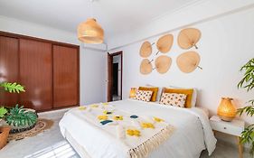 Flat With Ac, Wifi, Netflix, Balcony - 3 Min From The Beach